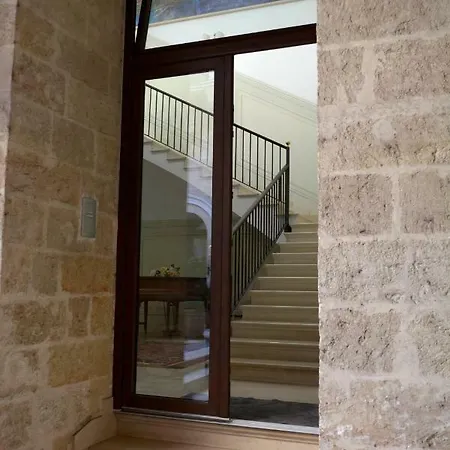 Palazzetto Imperiali * فرانكافيلا فونتانا